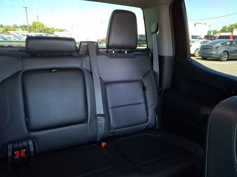Used 2019 Chevrolet Silverado 1500 RST AWD/4WD image 21