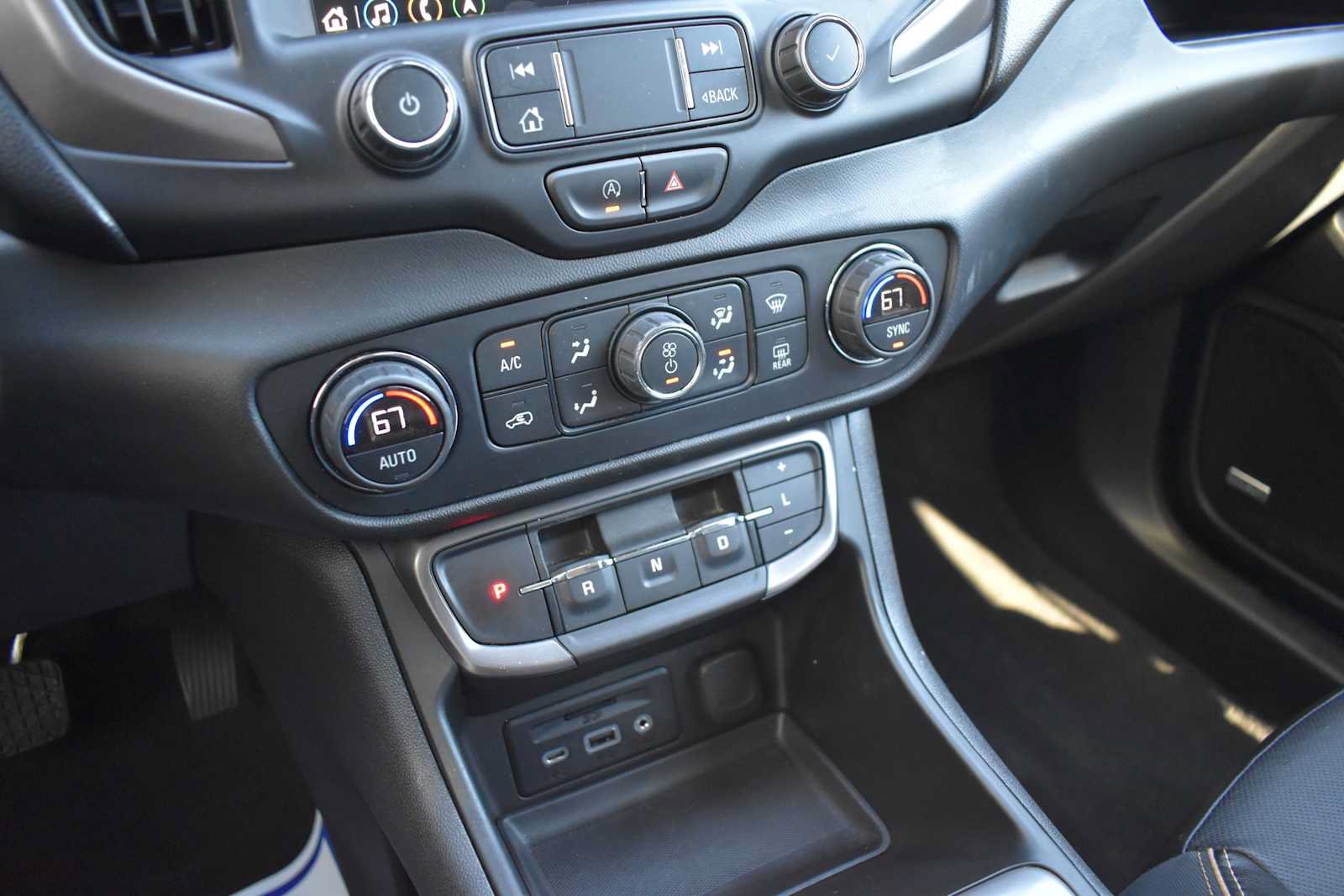 Used 2022 GMC Terrain AT4 w/ Infotainment Package II AWD/4WD image 28