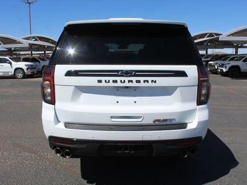 Used 2024 Chevrolet Suburban RST w/ Sport Performance Package AWD/4WD image 4