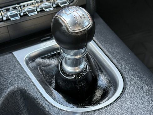 Used 2022 Ford Mustang GT RWD image 31