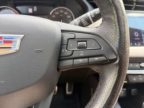 Used 2019 Cadillac XT4 Sport w/ Cold Weather Package AWD/4WD image 28