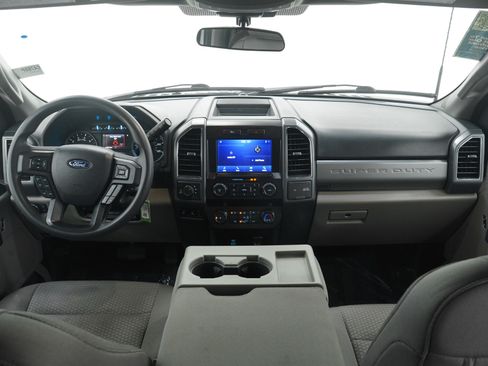 Used 2022 Ford F250 XLT image 15