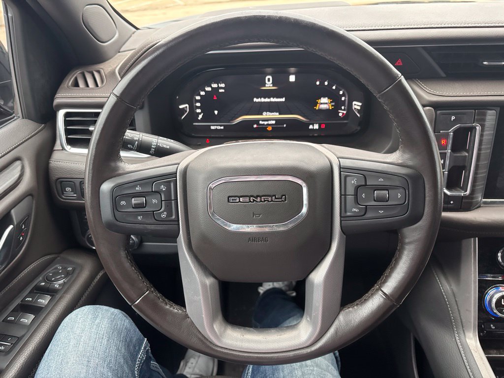 Used 2022 GMC Yukon Denali AWD/4WD image 13