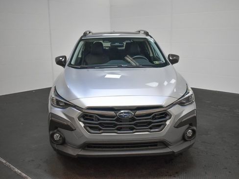 Used 2024 Subaru Crosstrek 2.5i Limited image 2