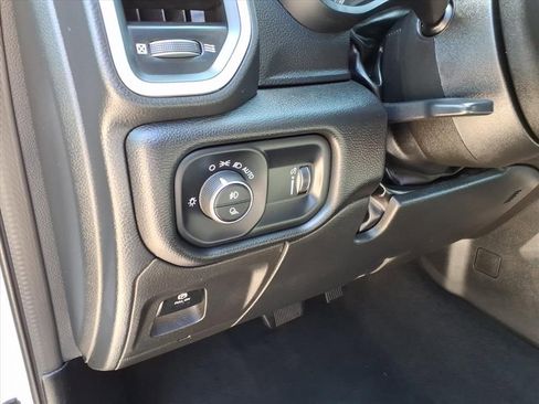 Used 2023 RAM 1500 Lone Star image 17