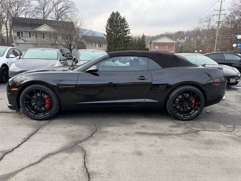 Used 2011 Chevrolet Camaro SS image 3