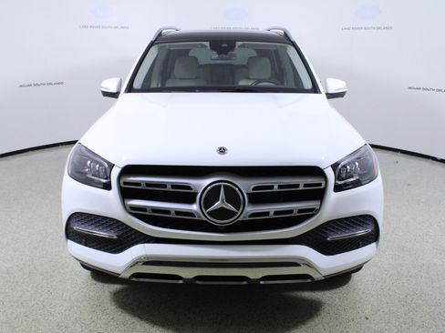 Used 2022 Mercedes-Benz GLS 450 4MATIC image 2