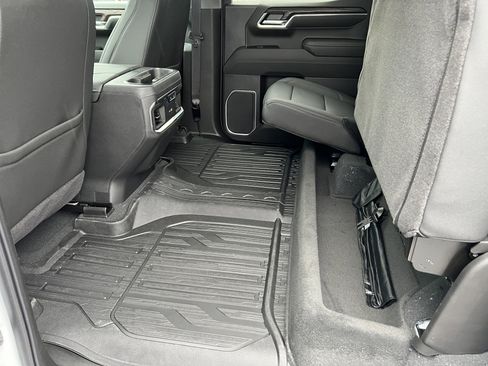 New 2026 GMC Sierra 1500 SLT w/ SLT Premium Package AWD/4WD image 19