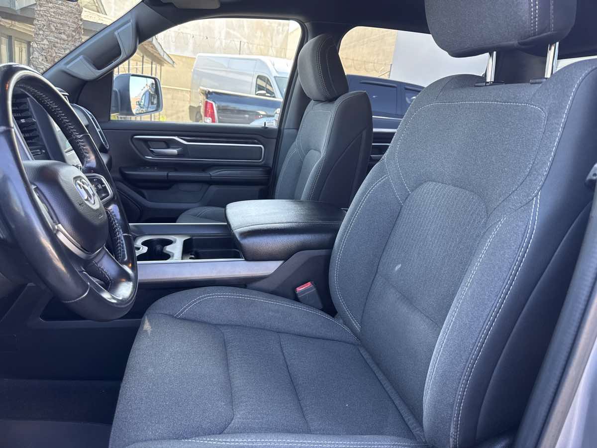 Used 2019 RAM 1500 Big Horn RWD image 15