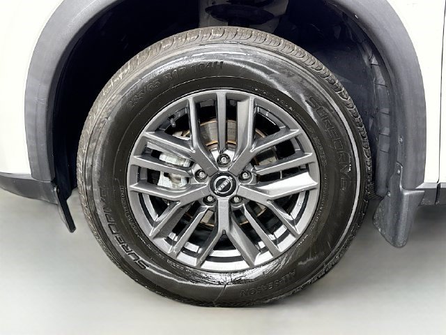 Used 2022 Nissan Rogue S AWD/4WD image 37