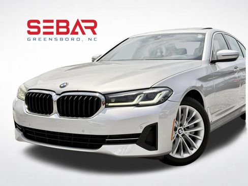 Used 2021 BMW 530i w/ Convenience Package RWD image 2