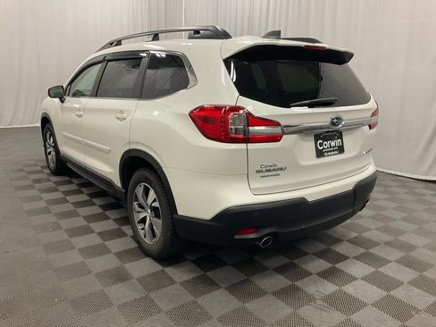 Used 2022 Subaru Ascent Premium w/ Convenience Package AWD/4WD image 4