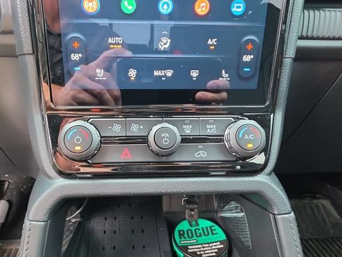 Used 2025 Ford Ranger Raptor AWD/4WD image 14