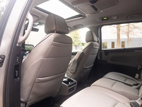 Used 2023 Honda Odyssey Elite image 60