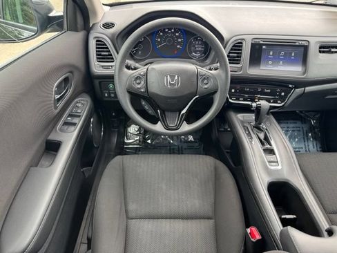 Used 2017 Honda HR-V EX image 20