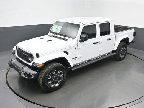 New 2026 Jeep Gladiator Sport AWD/4WD image 41