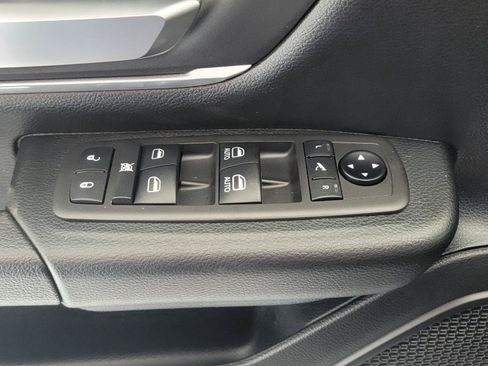 Used 2021 RAM 1500 Big Horn AWD/4WD image 30