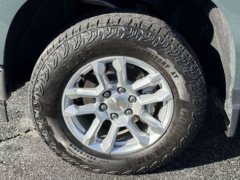 Certified 2025 Chevrolet Silverado 1500 LT w/ Z71 Off-Road Package image 35