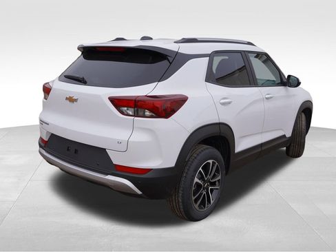 New 2026 Chevrolet TrailBlazer LT image 3