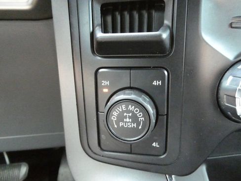 Used 2021 Ford F150 XLT w/ Equipment Group 302A High AWD/4WD image 25