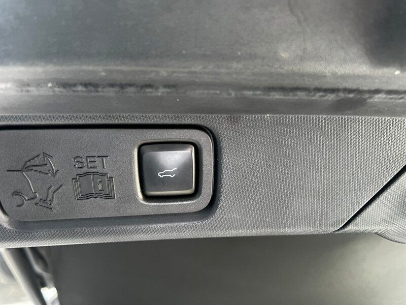 Used 2021 Ford Mustang Mach-E Premium AWD/4WD image 25