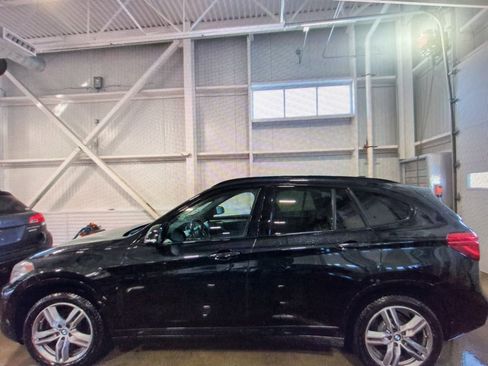 Used 2018 BMW X1 xDrive28i w/ M Sport Package image 2
