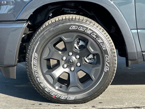 New 2026 RAM 1500 4x4 Crew Cab image 24
