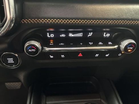 Used 2024 MAZDA CX-50 AWD 2.5 S w/ Cargo Package image 18