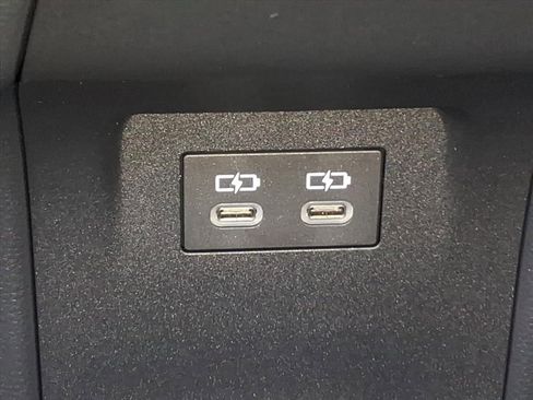 New 2026 Toyota Prius LE AWD/4WD image 11