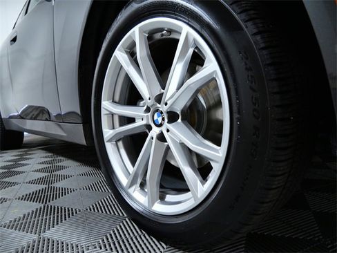 Used 2025 BMW X3 xDrive30i image 2