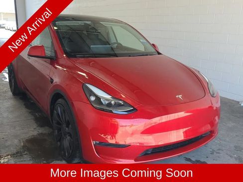 Used 2022 Tesla Model Y Performance AWD/4WD image 1
