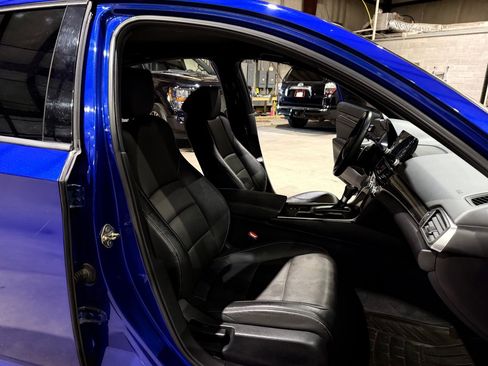 Used 2019 Honda Accord Sport image 25