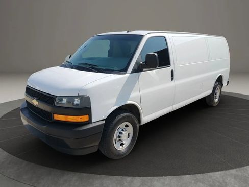Used 2019 Chevrolet Express 3500 Extended w/ Driver Convenience Package image 2
