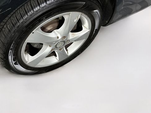 Used 2020 Mercedes-Benz Metris Passenger image 11