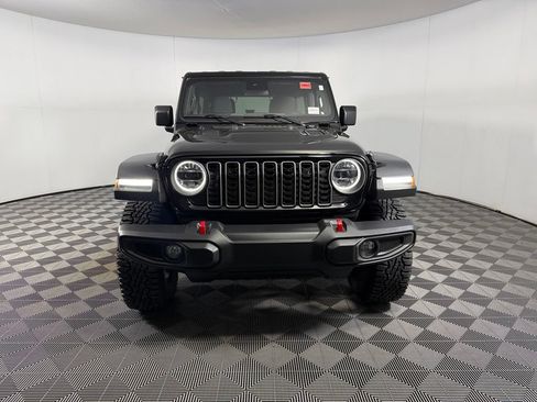 Certified 2024 Jeep Wrangler Unlimited Rubicon AWD/4WD image 5