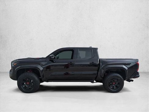 Used 2025 Toyota Tacoma TRD Pro image 9