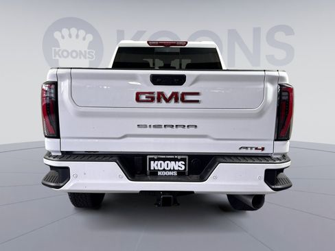New 2026 GMC Sierra 2500 AT4 w/ Technology Package AWD/4WD image 5