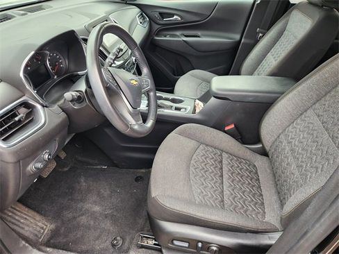 Used 2022 Chevrolet Equinox LT image 8