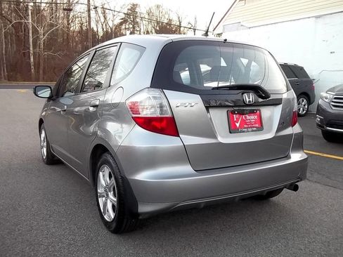 Used 2010 Honda Fit image 2