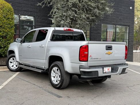 Used 2018 Chevrolet Colorado LT w/ LT Convenience Package image 18