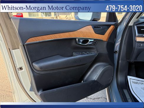 Used 2021 Volvo XC90 T6 Momentum AWD/4WD image 11