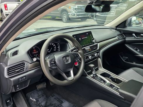Used 2019 Honda Accord LX image 12