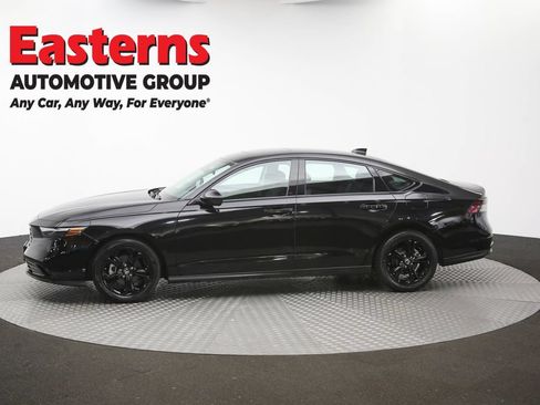 Used 2025 Honda Accord SE image 53