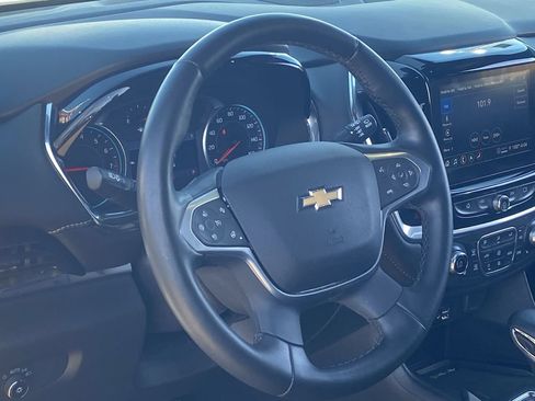 Used 2023 Chevrolet Traverse LT w/ LT Premium Package FWD image 22