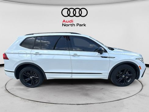 Used 2024 Volkswagen Tiguan SE R-Line FWD image 7
