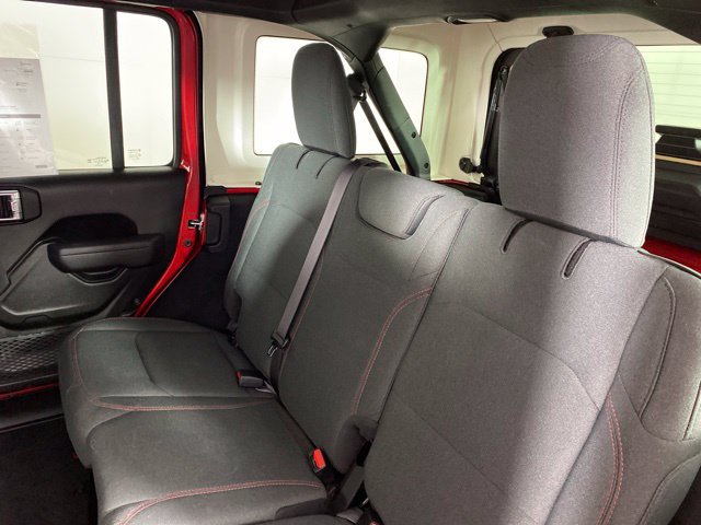 Used 2025 Jeep Wrangler Unlimited Rubicon AWD/4WD image 33