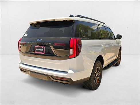 New 2025 Ford Expedition Tremor image 2