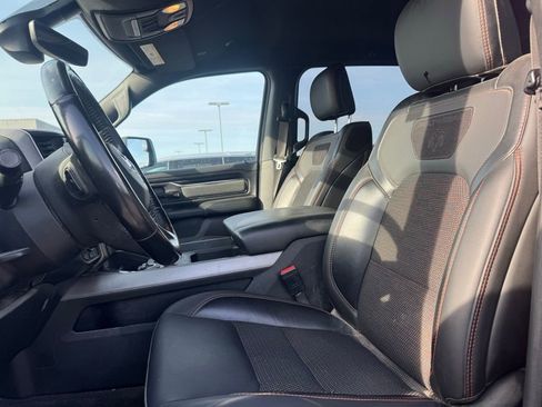 Used 2022 RAM 1500 Big Horn w/ Built-to-serve Edition image 3