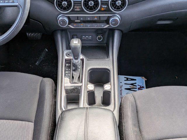 Used 2024 Nissan Sentra SV FWD image 17