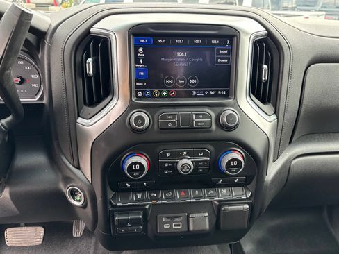 Used 2022 Chevrolet Silverado 3500 LT w/ All Star Edition AWD/4WD image 17